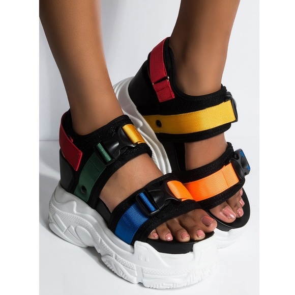 Last Size 8.5🖤🍂Double Buckled Slingback Platform - Picture 8 of 8